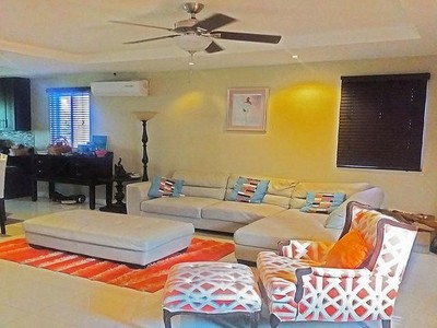 Town house &middot; For sale &middot; 3 bedrooms