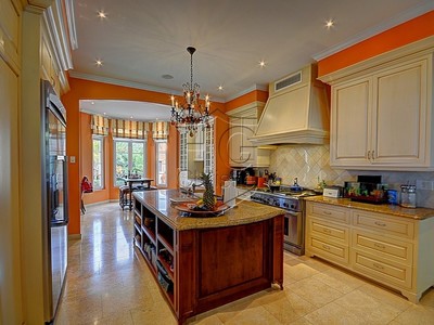 House &middot; For rent &middot; 6 bedrooms